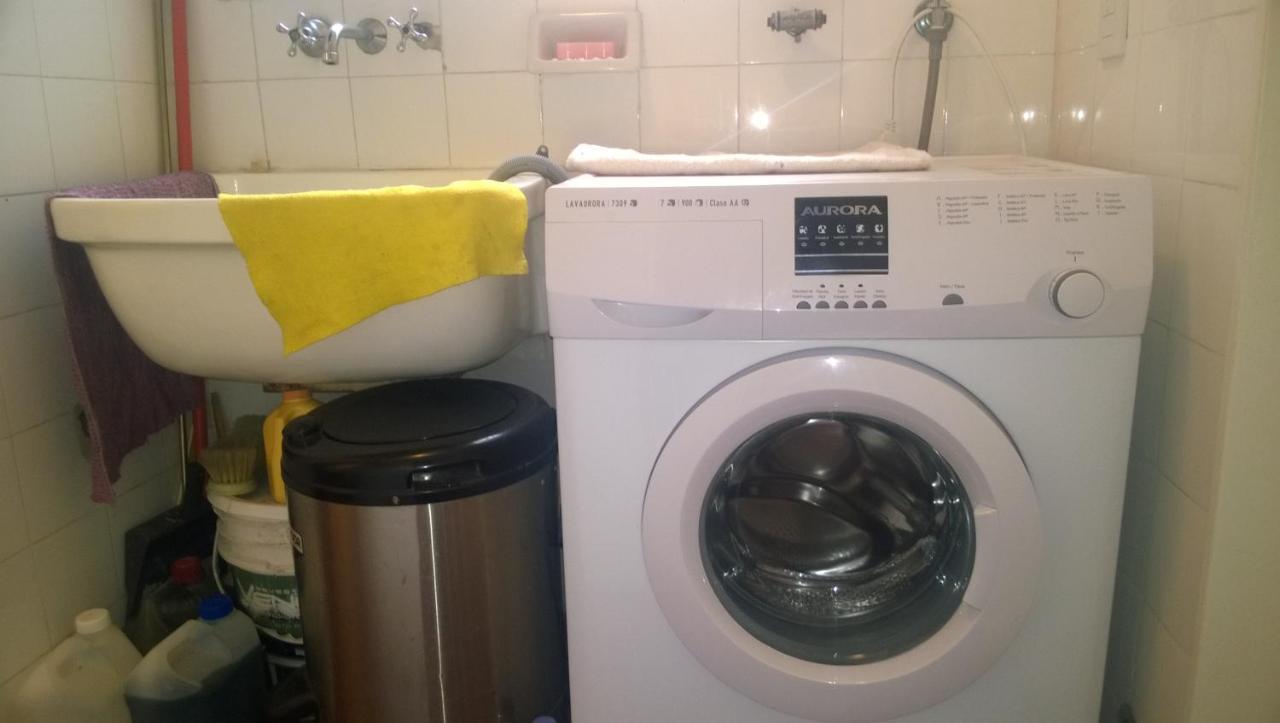 Habitacion Con Bano Privado Un Piso Por Escalera Buenos Aires Dış mekan fotoğraf