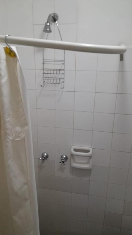 Habitacion Con Bano Privado Un Piso Por Escalera Buenos Aires Dış mekan fotoğraf